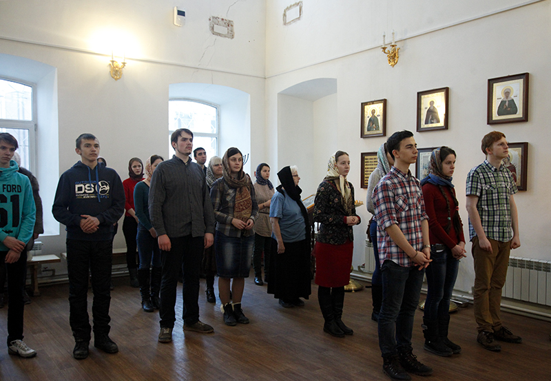 013_2016_3_7_14_25_33_1018651959