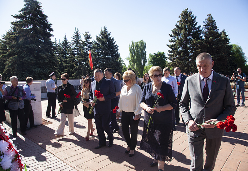 016_2018_6_22_11_30_25_169937810