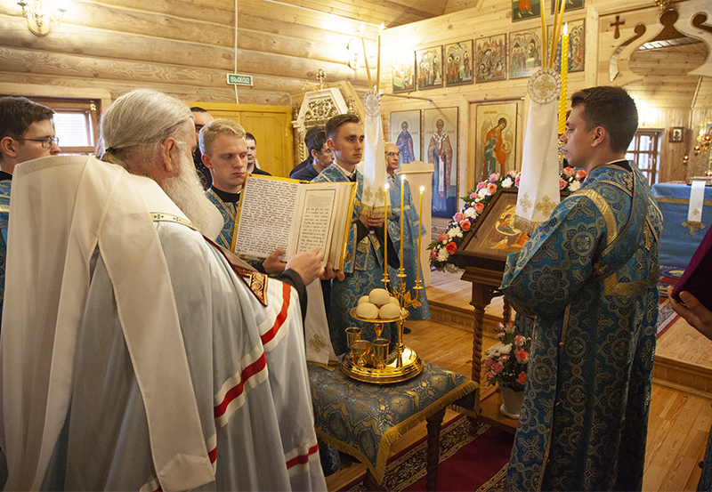 Урай храм Рождества Пресвятой расписание