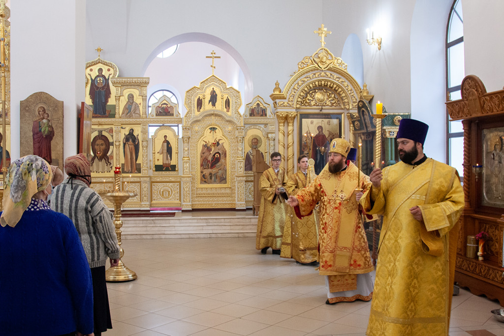 Урай храм Рождества Пресвятой расписание