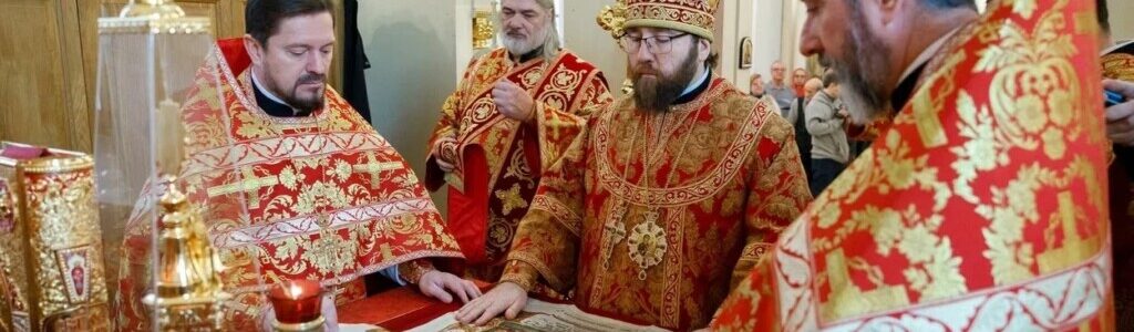 Благочинный сослужил митрополиту Саратовскому и Вольскому Игнатию Божественную литургию в храме святых равноапостольных Мефодия и Кирилла при Саратовском государственном университете имени Н.Г. Чернышевского.