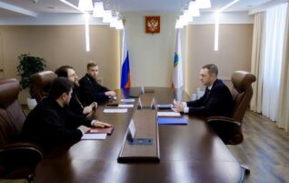 Благочинный принял участие во встрече с губернатором Саратовской области